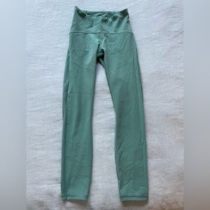 Lululemon Train Times Pant 7/8